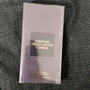 100% Auth TOM FORD VELVET ORCHID